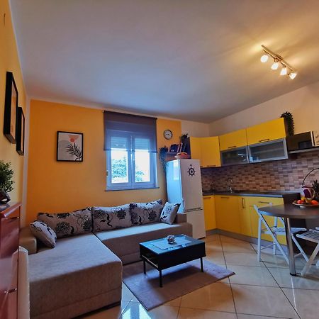Beach Apartment Roza Biograd Oneroom - Premium Location Biograd Na Moru Exterior foto
